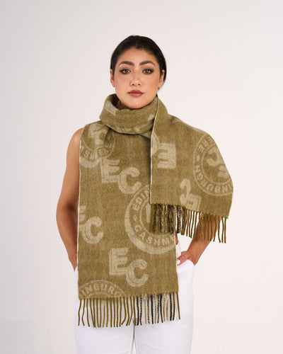 Top 10 Christmas Gifts – Stylish Wool Scarves for Winter