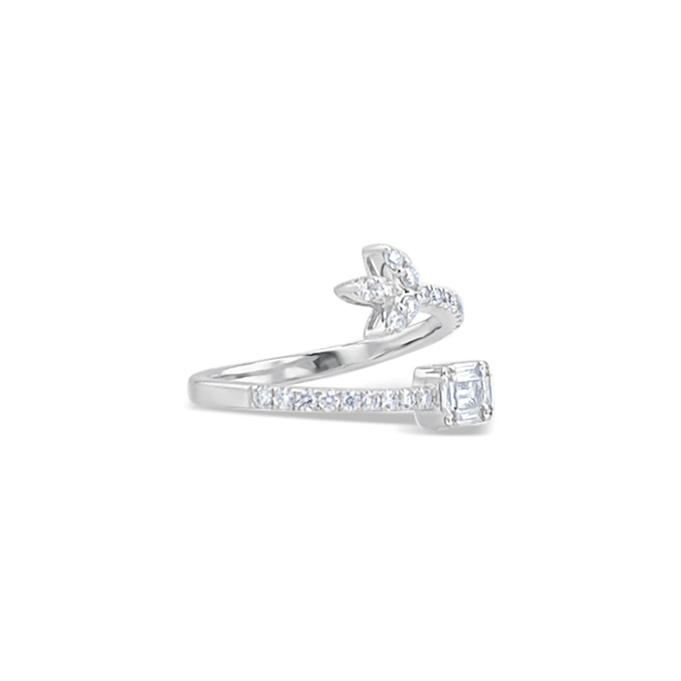 Lucchi 18k White Gold with Diamond - Ring Style 21 (Size 13)