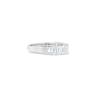 Lucchi 18k White Gold with Diamond - Ring Style 14 (Size 15)