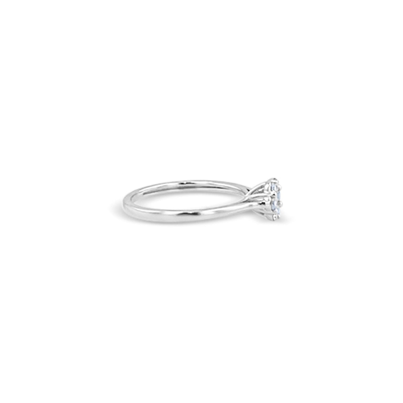 Lucchi 18k White Gold with Diamond - Ring Style 43 (Size 15)