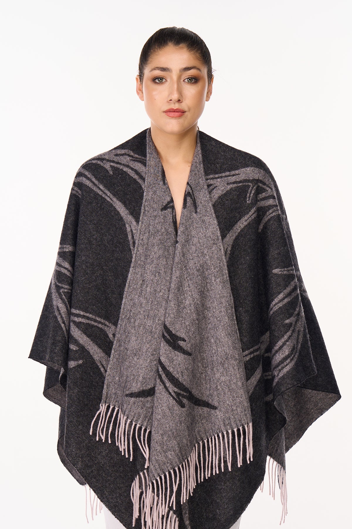 Cape Stag Grey Poncho 100% Pure Lambswool