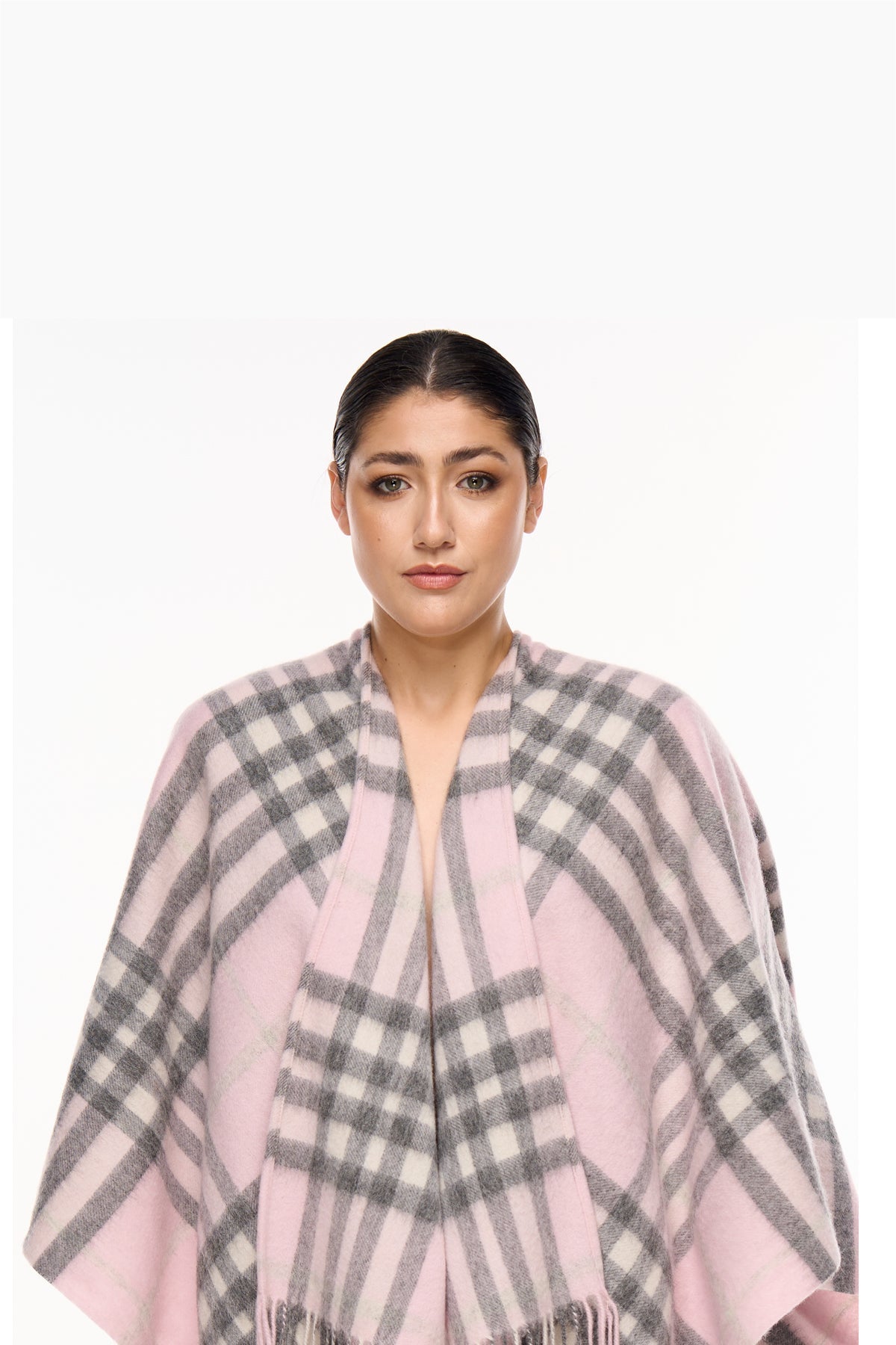 DC Classic Pink Cape 100% Pure Cashmere