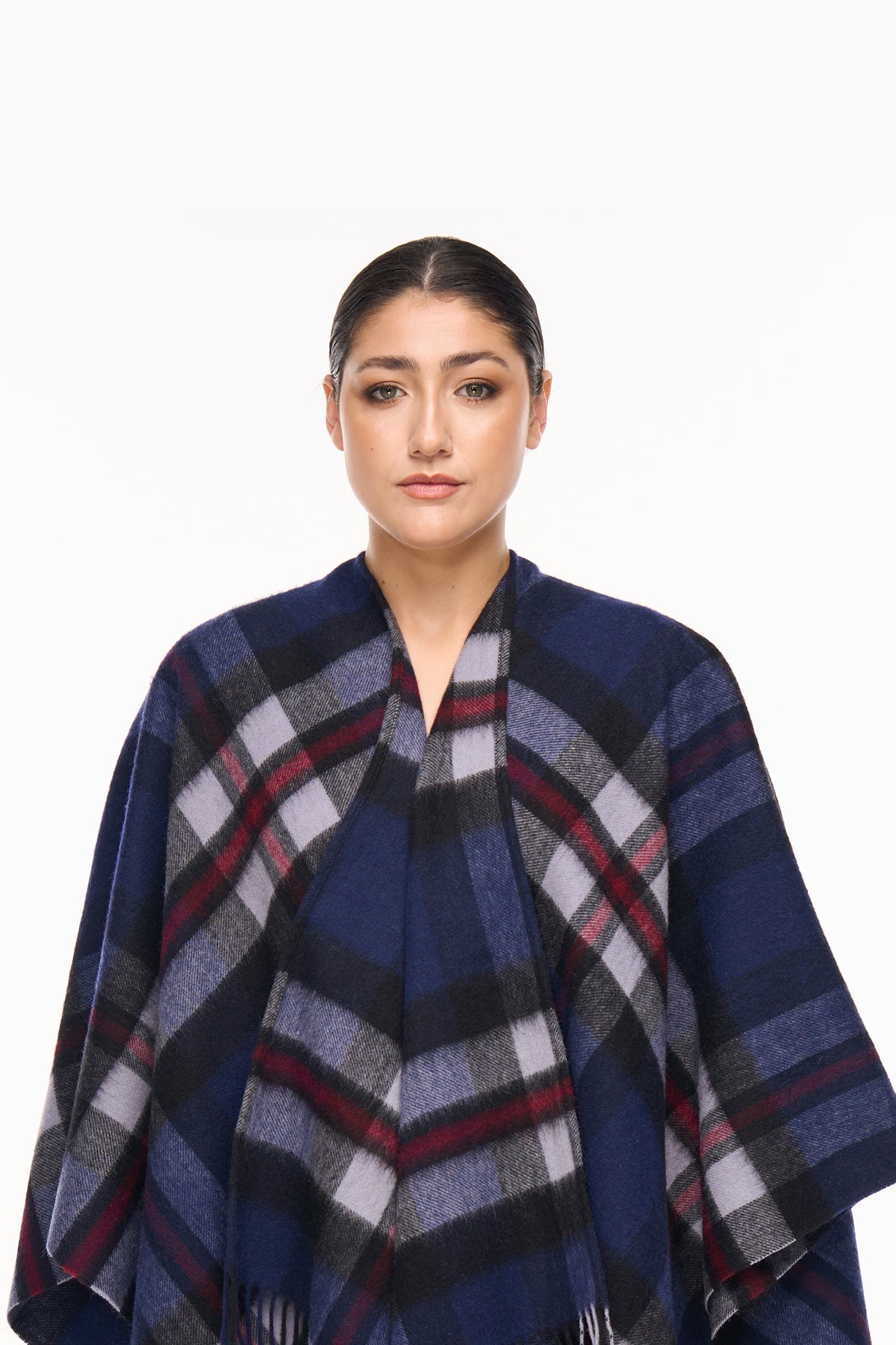 Cape DC Design Navy Poncho 100% Pure Lambswool