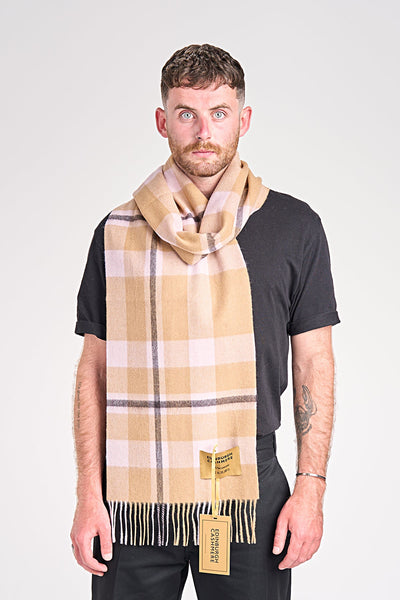 Scarf Exclusive Iconic Design DC Scott