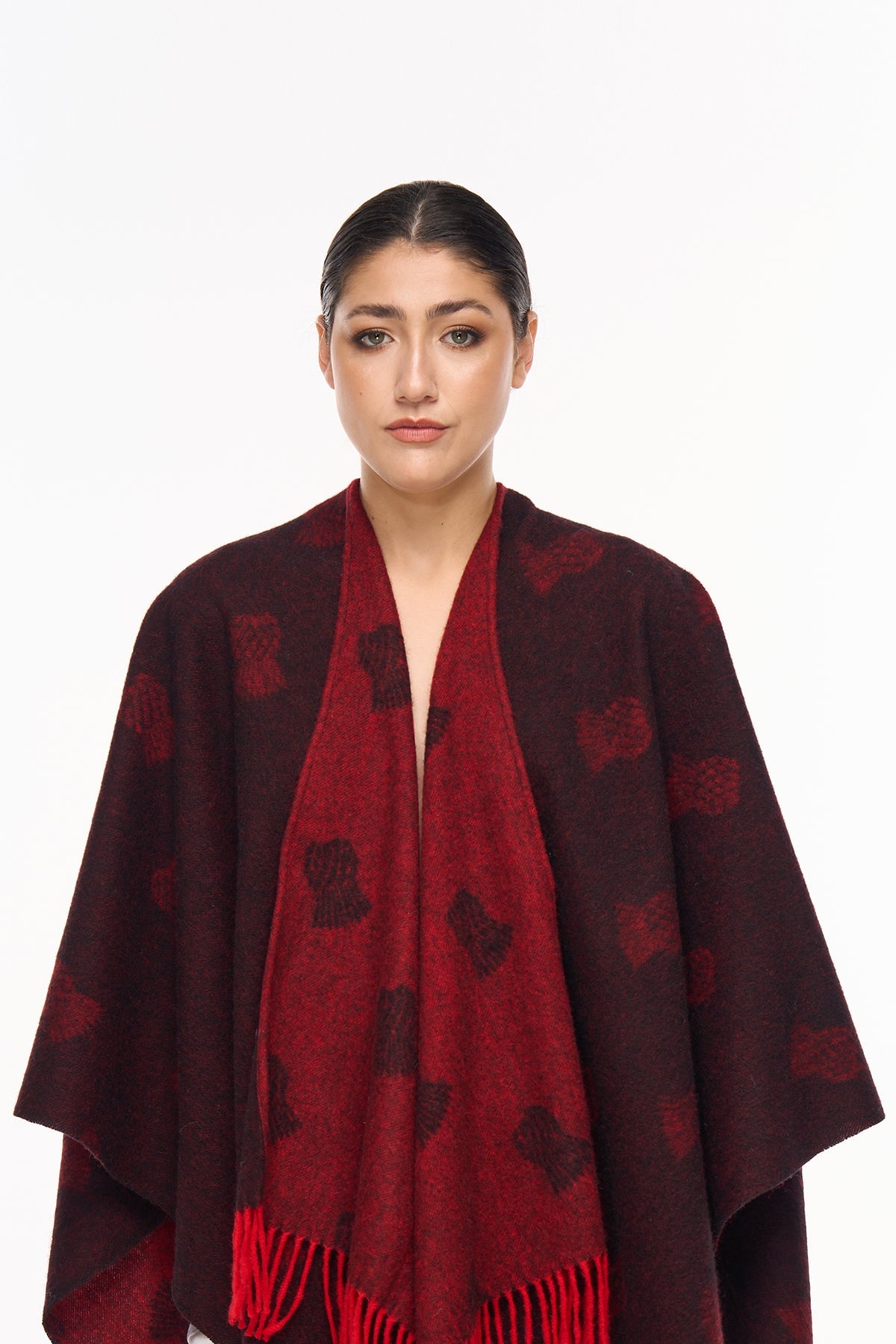 Cape Small Thistle Red Poncho 100% Pure Lambswool