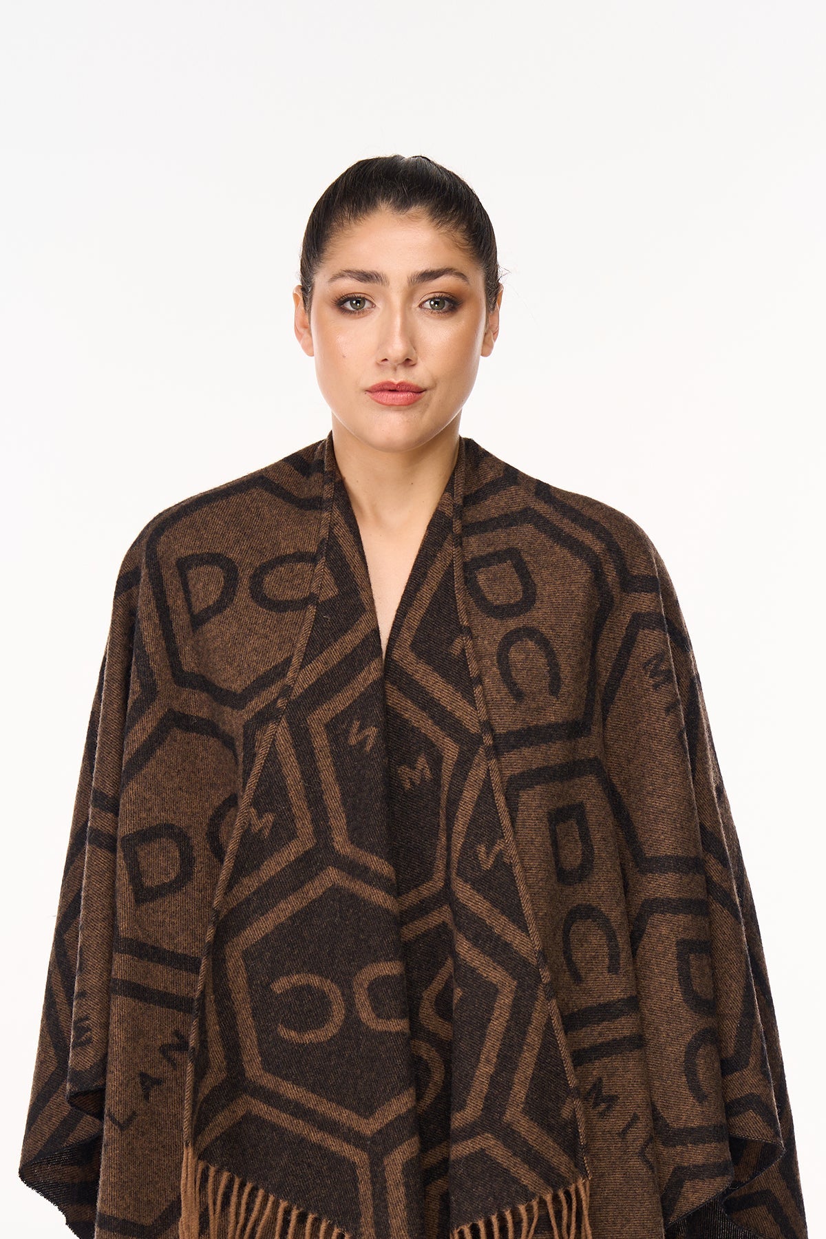 Cape DC Monogram Brown Poncho 100% Pure Lambswool