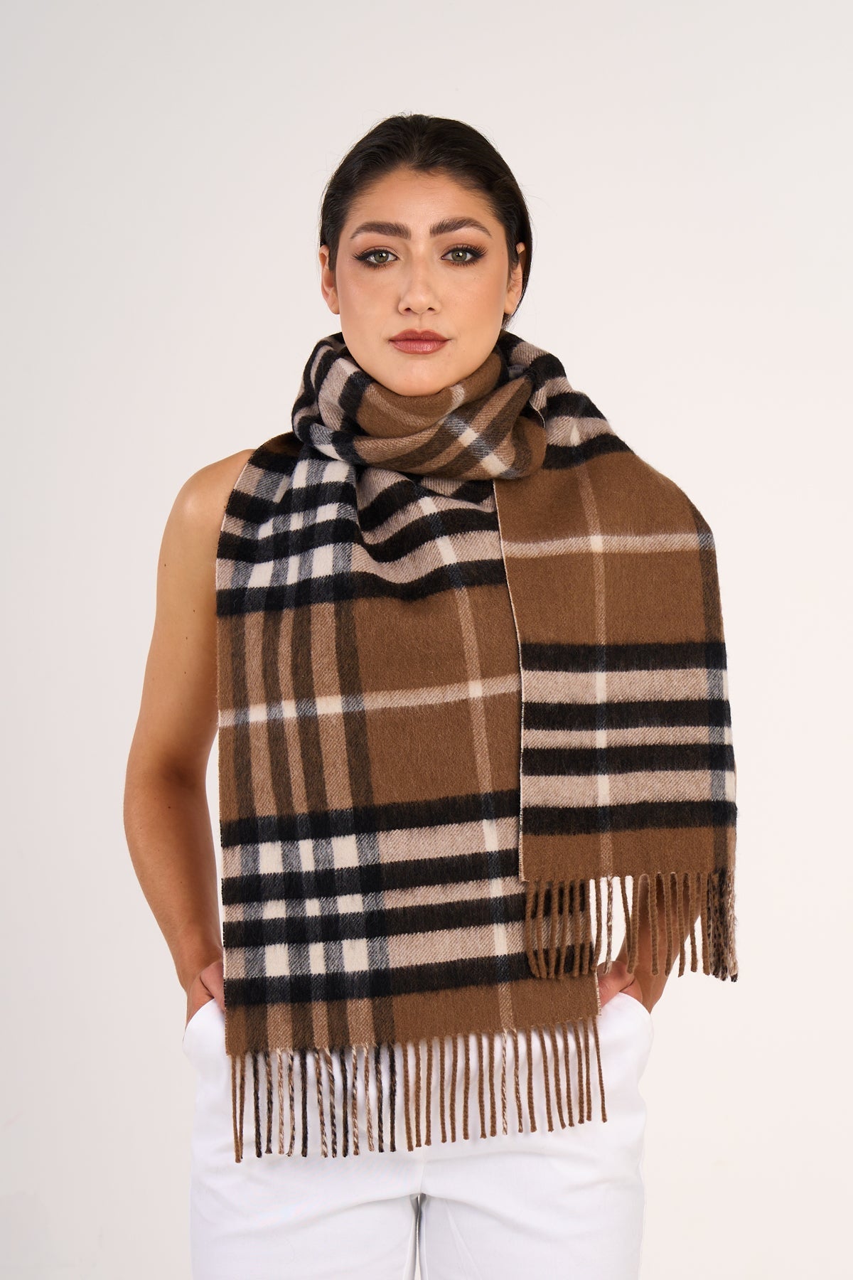 EC 100% Pure Lambswool Big Brown Scarf