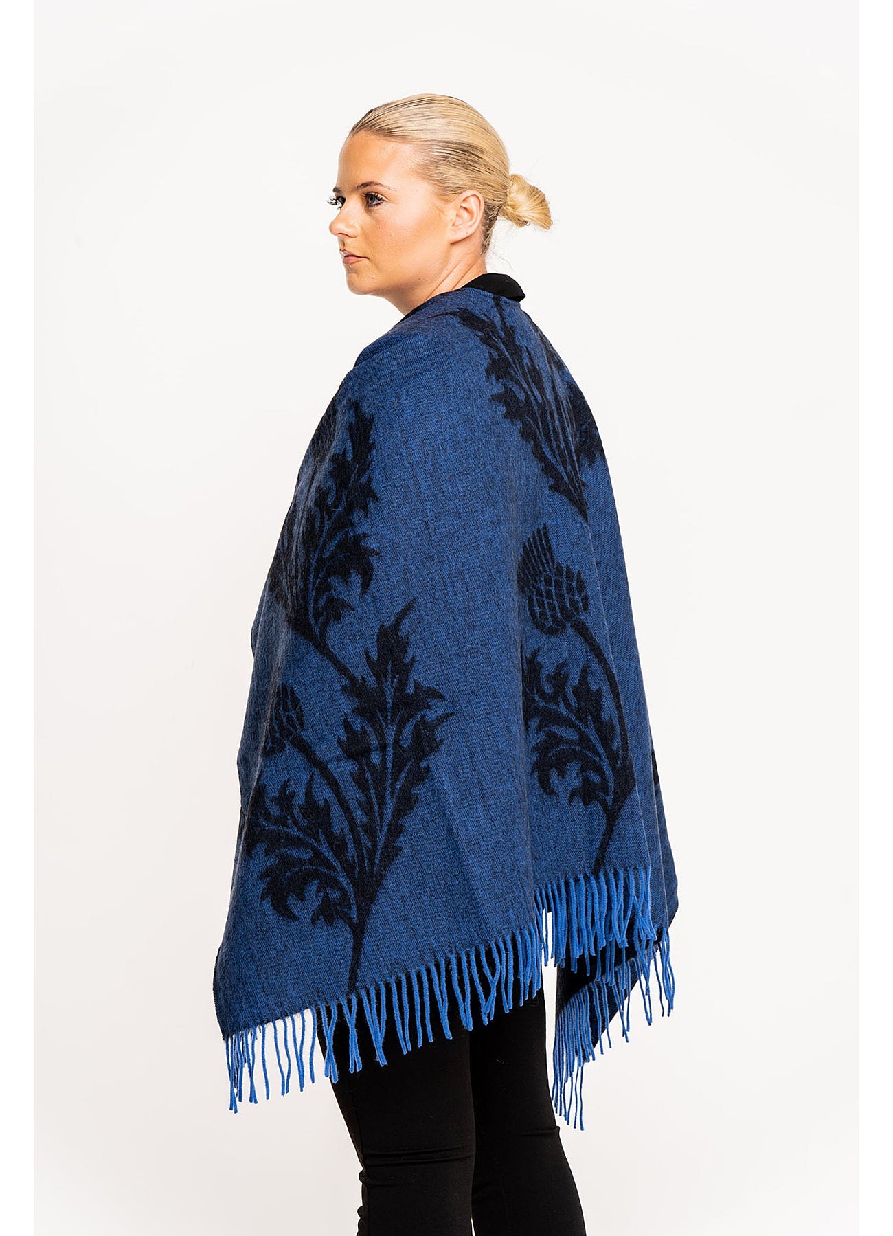 Single Thistle Navy Cape 100% Pure Lambswool